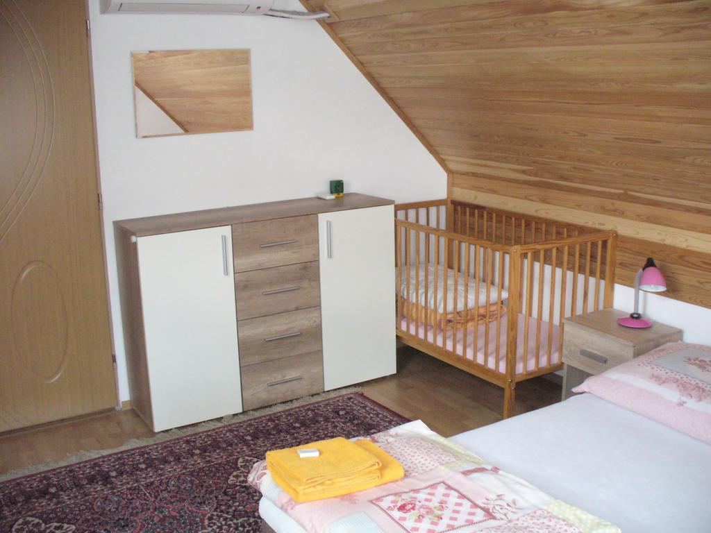Penzion Jarka Lednice Rum bild