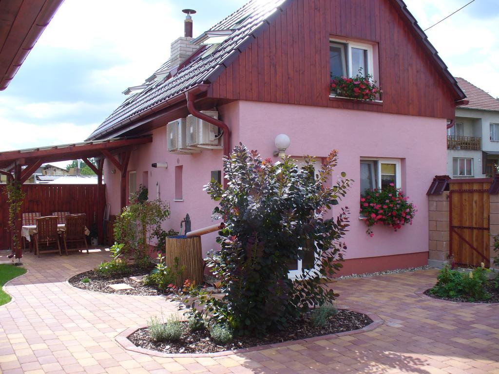 Penzion Jarka Lednice Rum bild